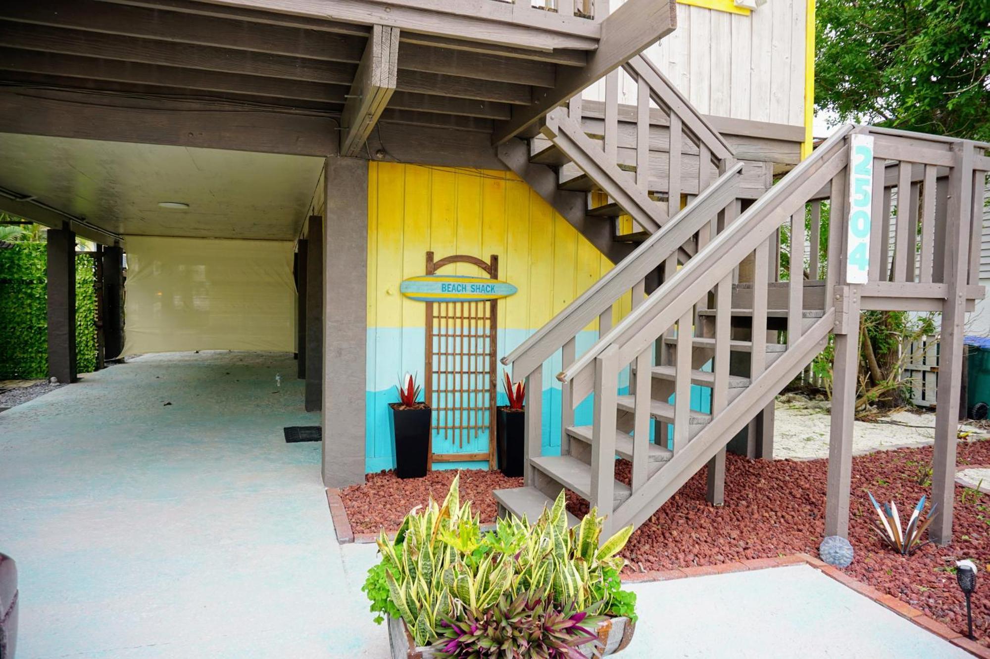 Ami Beach Shack Bradenton Beach Eksteriør billede