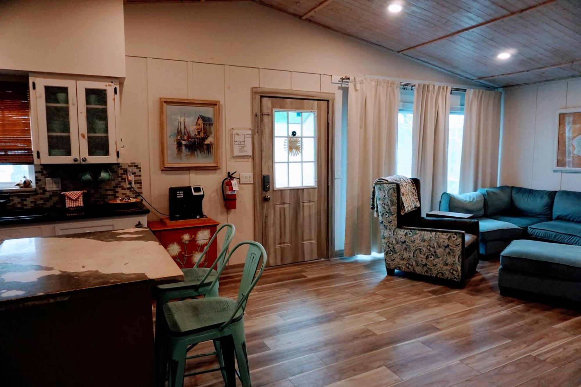 Ami Beach Shack Bradenton Beach Eksteriør billede